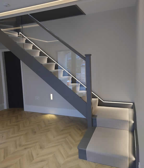 oak and glass staircase designs