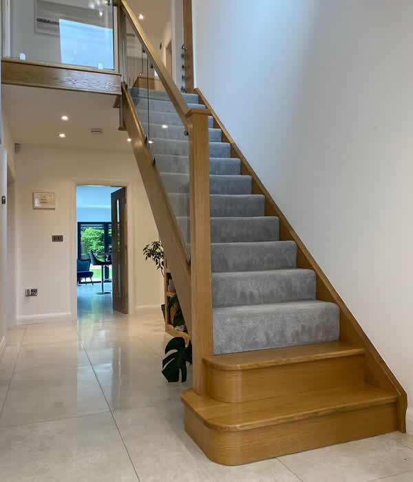 oak staircase manufacturers north west